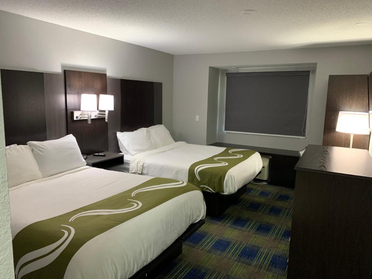 Quality Inn Owatonna Near Medical Center Екстериор снимка