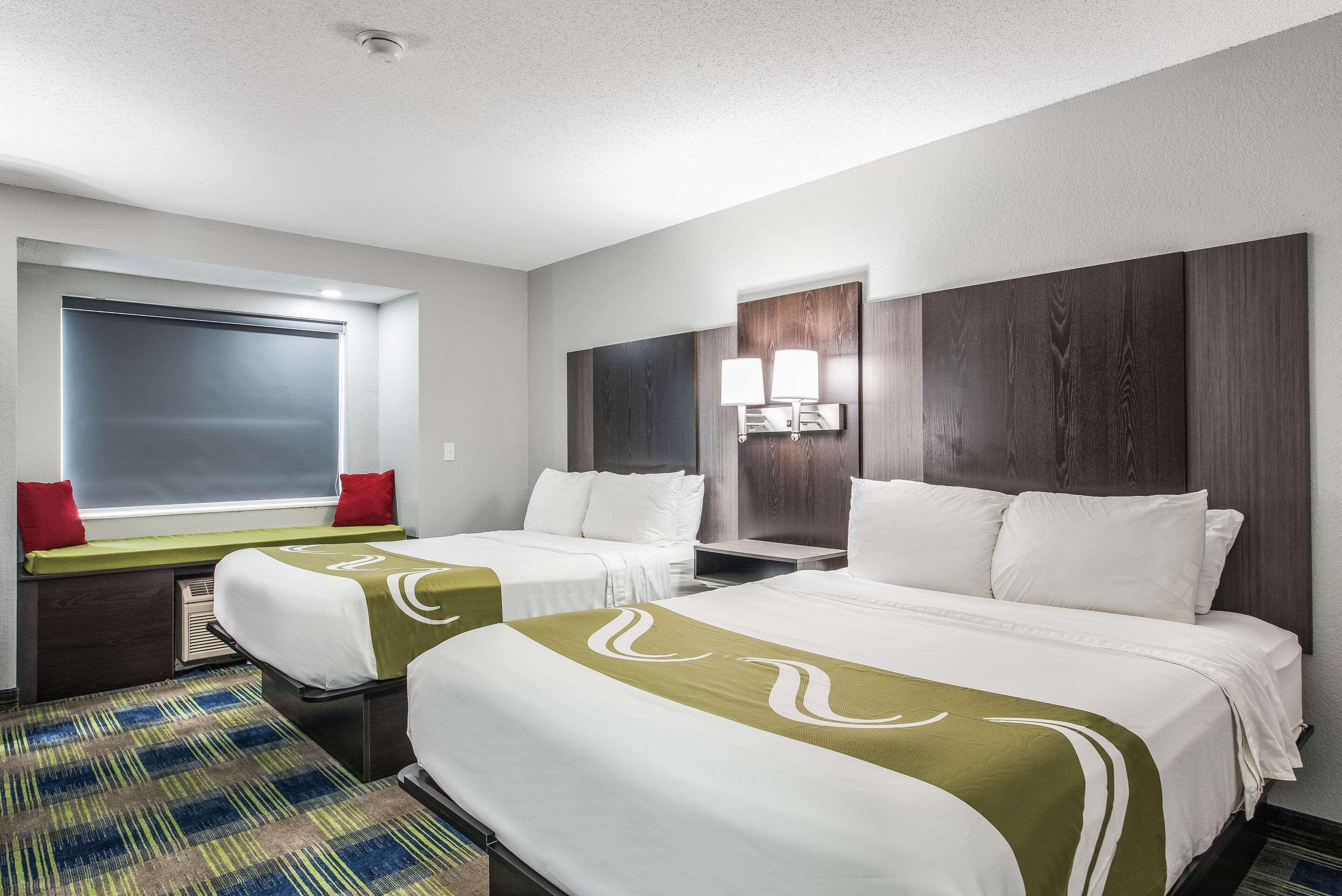 Quality Inn Owatonna Near Medical Center Екстериор снимка