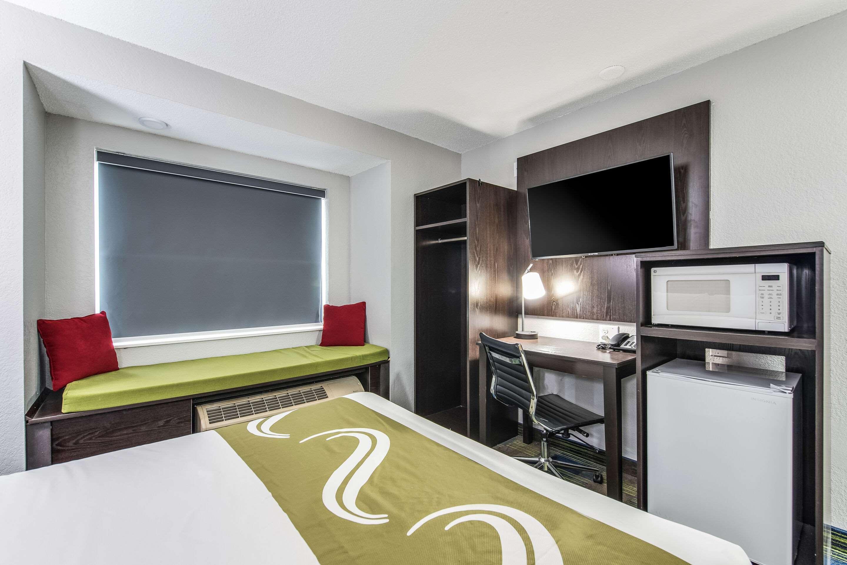 Quality Inn Owatonna Near Medical Center Екстериор снимка
